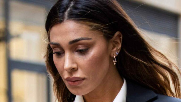 Belen Rodriguez, il periodo no continua: i figli con papà e nonni, l’ultima indiscrezione